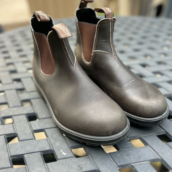 Blundstone Classic Men's 500 Chelsea Boots in Walnut - Picture 3 of 13